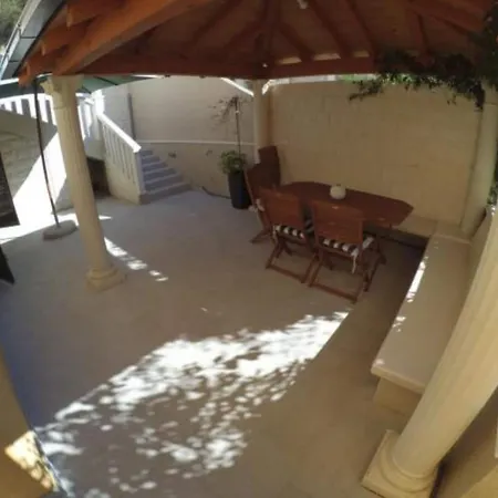 Maritimo - With Terrace